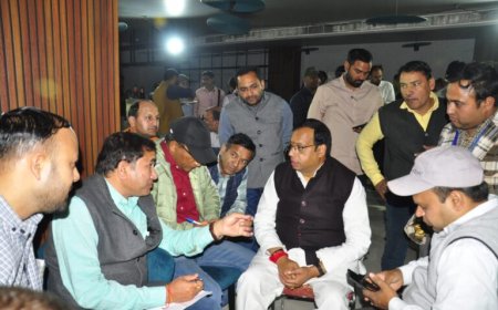 एलपीजी गैस की कालाबाजारी रोकने के लिए जिले में क्षेत्रवार क्यूआरटी टीम गठित की गई है।गैस की कालाबाजारी रोकने के लिए जिले में क्षेत्रवार क्यूआरटी टीम गठित की गई है। देखिए पूरी खबर