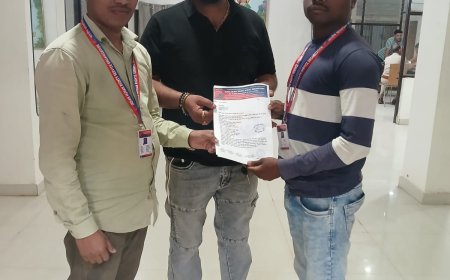 भारतीय मानवाधिकार सेवा संगठन IHRSO महासमुंद छत्तीसगढ़ टीम द्वारा थाना प्रभारी को संगठन के कार्य ओर उद्देश्यों के बारे में अवगत कराया गया ।