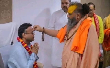 चित्रकूट: सदगुरु सेवा संघ ट्रस्ट के डायरेक्टर बनाए गए हैं डॉक्टर ईलेश जैन,दिवंगत डायरेक्टर पद्मश्री डॉ बी के जैन के मार्गदर्शन में वर्षों से सद्गुरु सेवा संघ ट्रस्ट में दे रहे थे सेवाएं. देखिए पूरी खबर