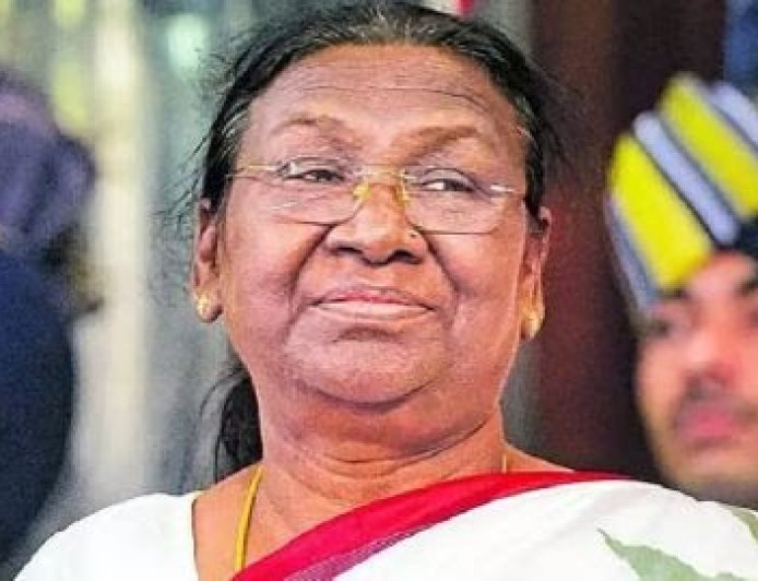 संत प्रेमानंद महाराज से मिलने आ रहीं राष्ट्रपति द्रौपदी मुर्मू:अयोध्या में श्रीरामयंत्र करेंगी स्थापित; UP में तीन दिन रहेंगी