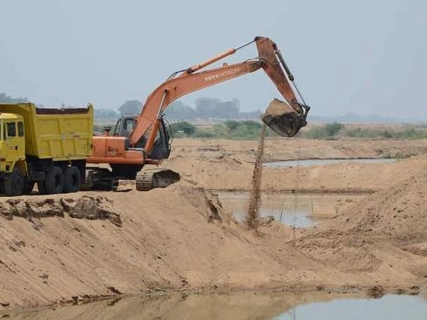 बांदा: केन नदी में अवैध खनन पर प्रशासन सख्त, 27 लोगों पर मुकदमा दर्ज