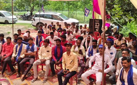 सकरन: गोडीयनपूरवा चौराहे पर भीम आर्मी की बैठक कर सकरन की नई टीम का गठन किया गया: