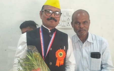 आज दीनाक21/06/26 को गोंड गोवारी/आदीवासी समज कि ओर से 10ओर12के विद्यार्थी सत्कार समारंभ रखा गया जीसमे मार्गदर्शन के लिए मानवाधिकार नागपुर अध्यक्ष सुनील जी हजारे इनको मार्गदर्शन के लिए बुलाया गया