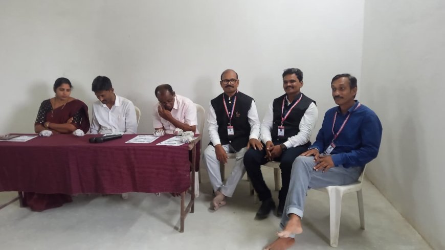 भारतीय मानवाधिकार सेवा संगठन नागपुर महाराष्ट्र टीम जिला हेड मुख्य जिला मीडिया इंचार्ज सुनील हजारे सर के द्वारा तथा उनकी टीम  द्वारा मीटिंग का आयोजन किया गया।